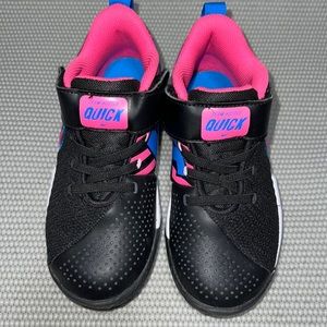 Nike Team Hustle Quick